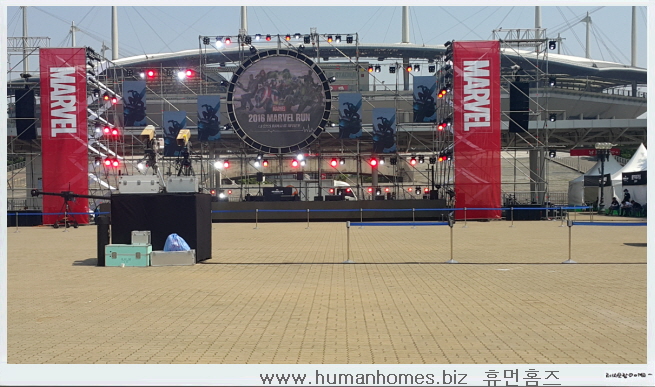 c60ee93cf5e26cd17b487c205e2bb1b1_1474940