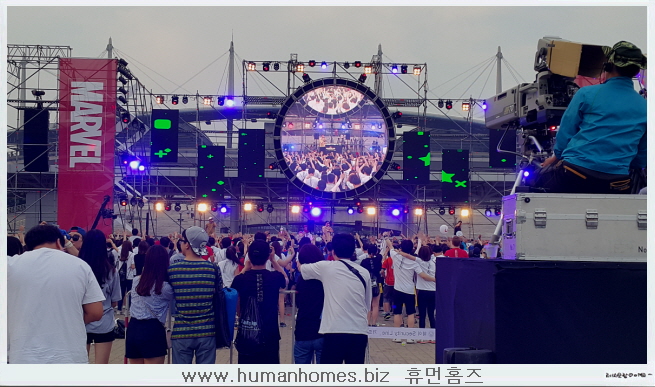 c60ee93cf5e26cd17b487c205e2bb1b1_1474940