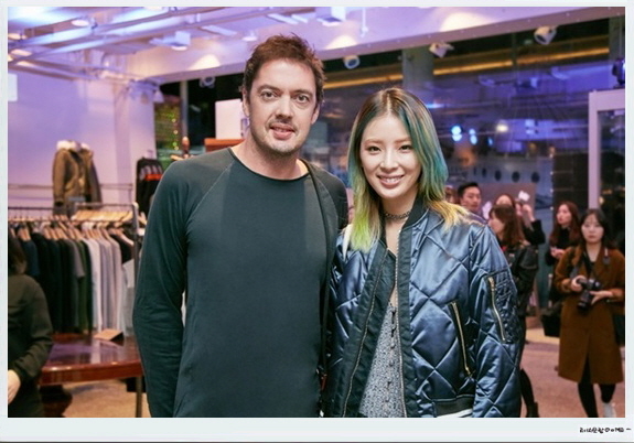 8248feb82c85279a65635136a4167af4_1479445