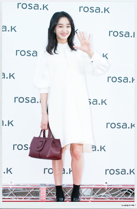 91818864a5442fa544e56b7f15ea6e69_1483935