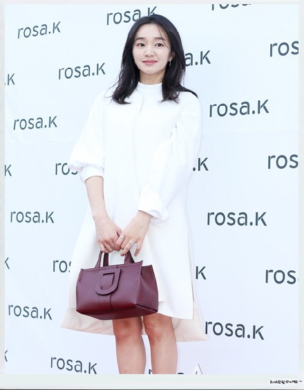 91818864a5442fa544e56b7f15ea6e69_1483935