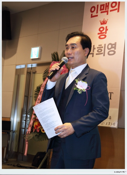 b42426dec5e277a76a7bb2abfc4ee3db_1496727