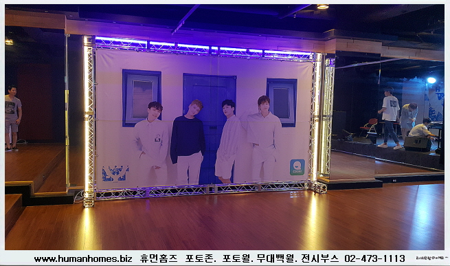 8963b8cc08d25de31493bcee3568dd99_1501301