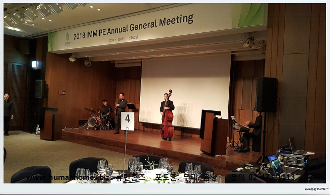 d9d9e51cbcb8c5cd46c73976b696ca42_1530340